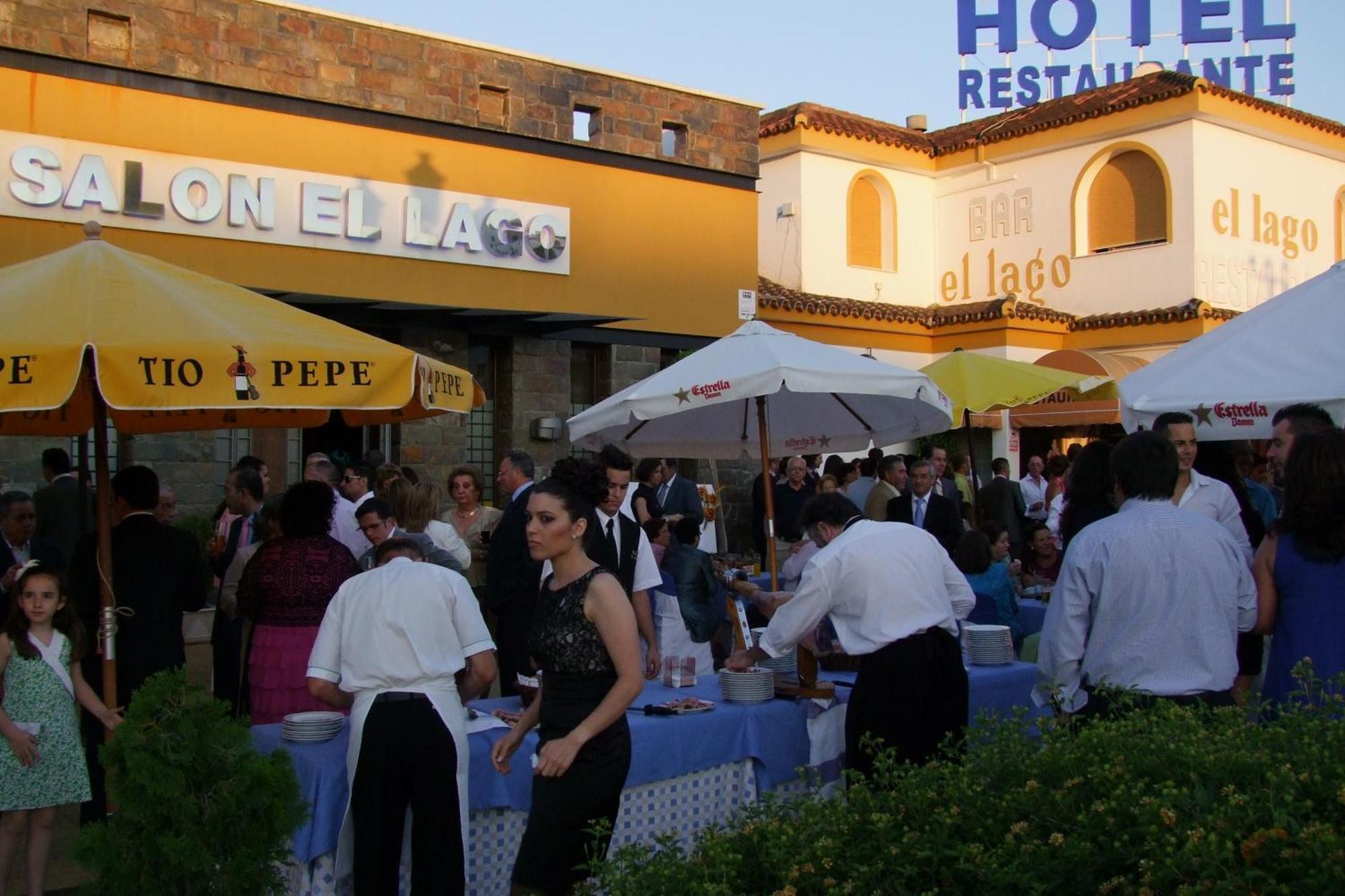 Hotel Restaurante El Lago Arcos de la Frontera Exterior foto